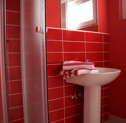 Morska Sirena 오레비츠